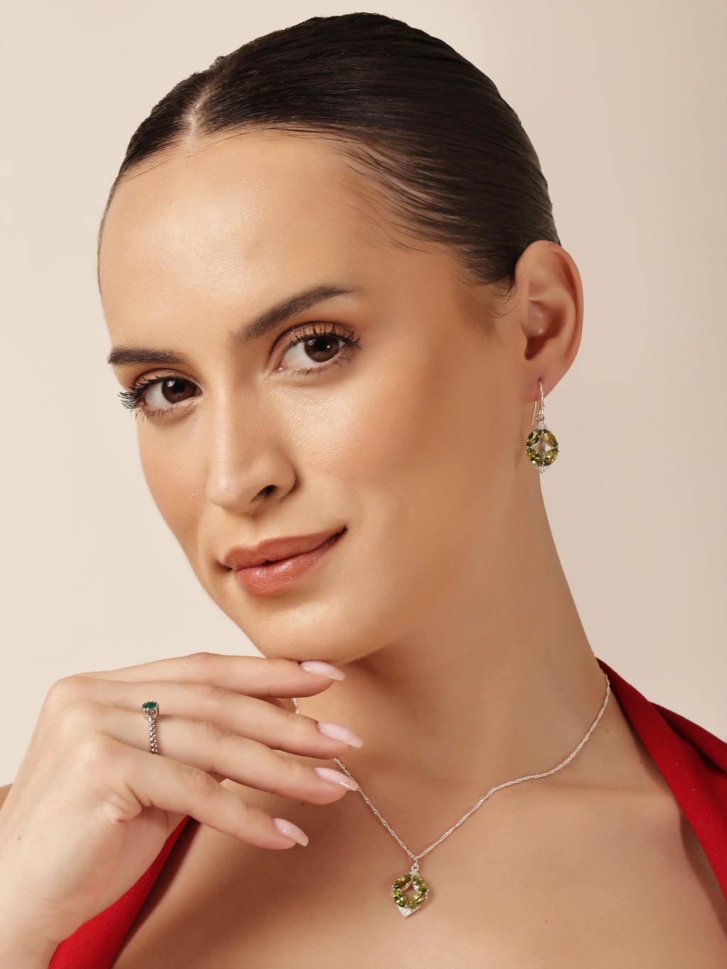 Verdant Peridot Chain Set