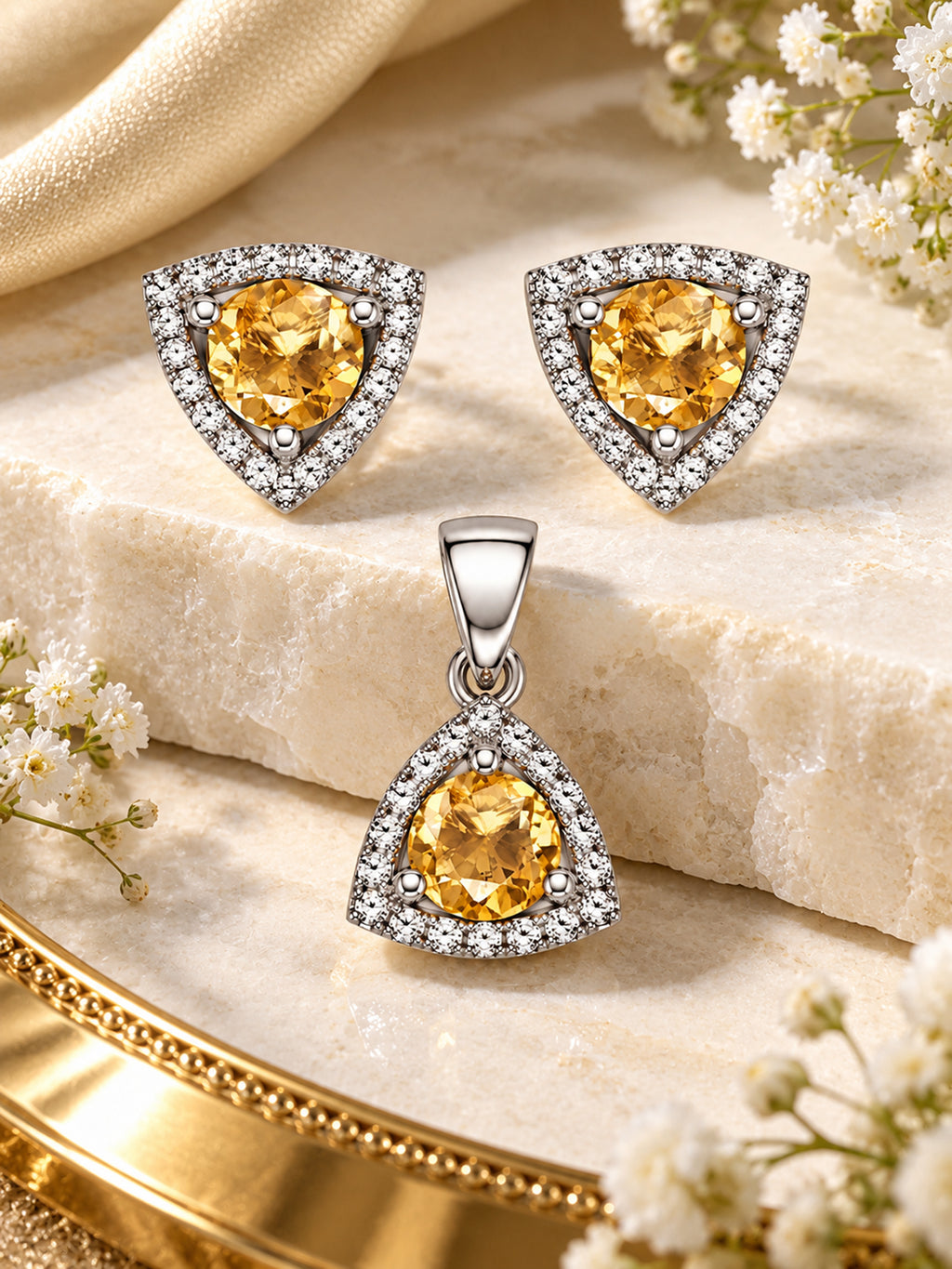 Trinity Citrine Pendant Set